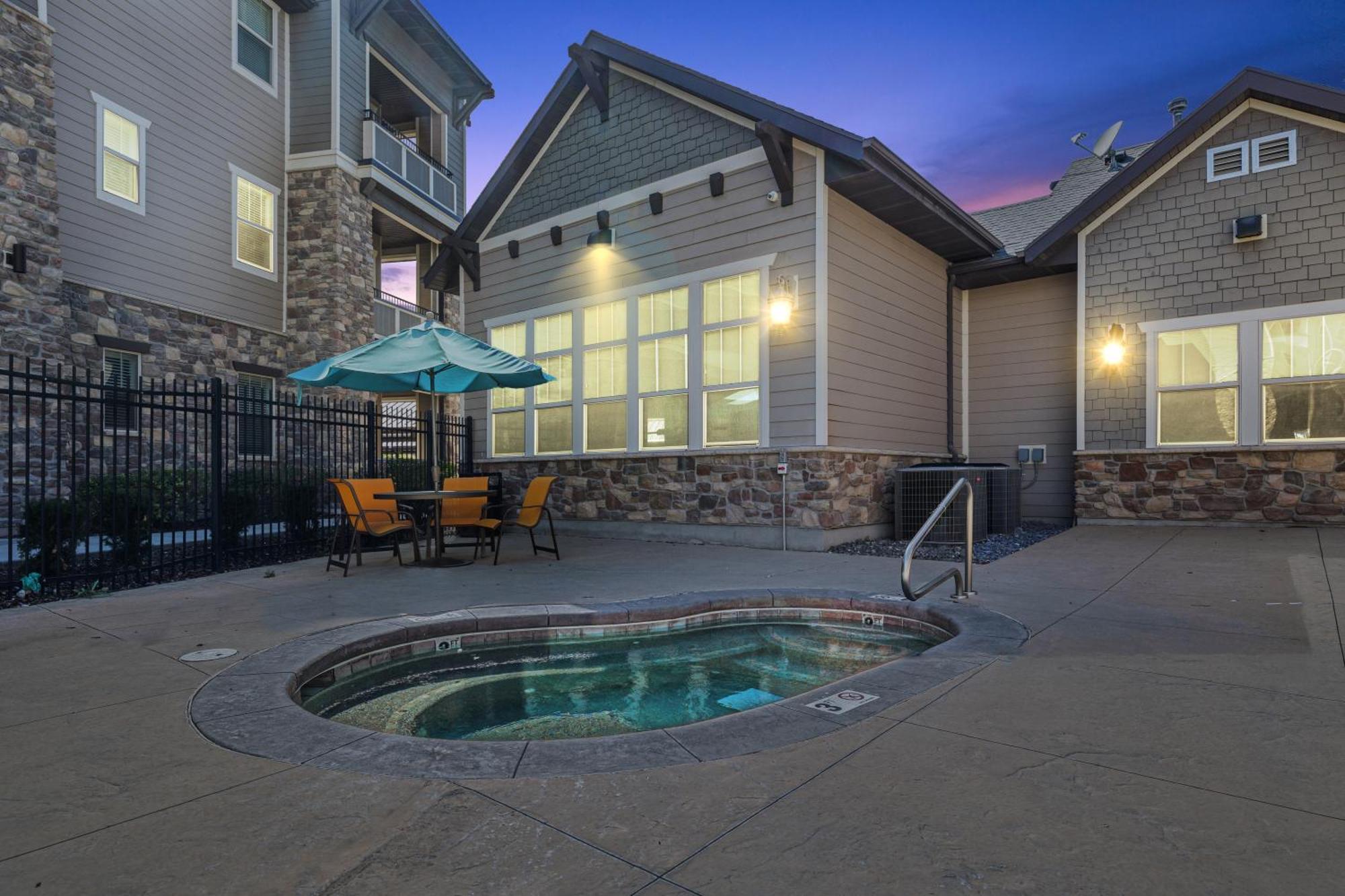 Bee Chic In Sojo W/Hot Tub+Gym+Local Ski Slopes Саут-Джордан Экстерьер фото